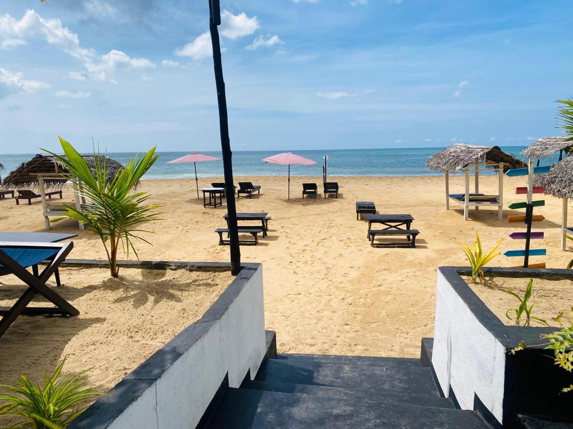Sea Shine Guest House Hikkaduwa Ngoại thất bức ảnh